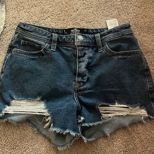 Size 5 Holister High Rise Mom Shorts